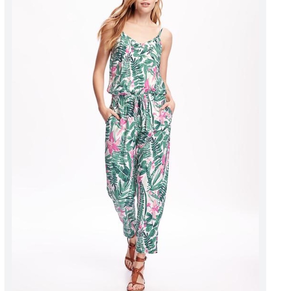 Old Navy Jumpsuit Womens XS White Green Pink Floral Tropical Palm Rayon Pockets